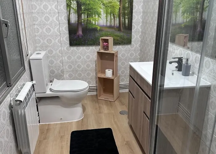 8 Personas En Pontevedra